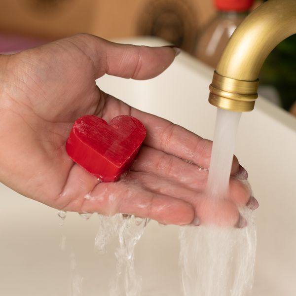 Heart Guest Soap - Raspberry - White Label
