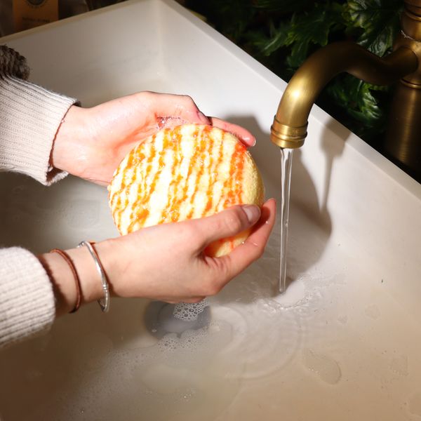 Butter Bubble Soap Sponge 220g - Bubblegum - White Label