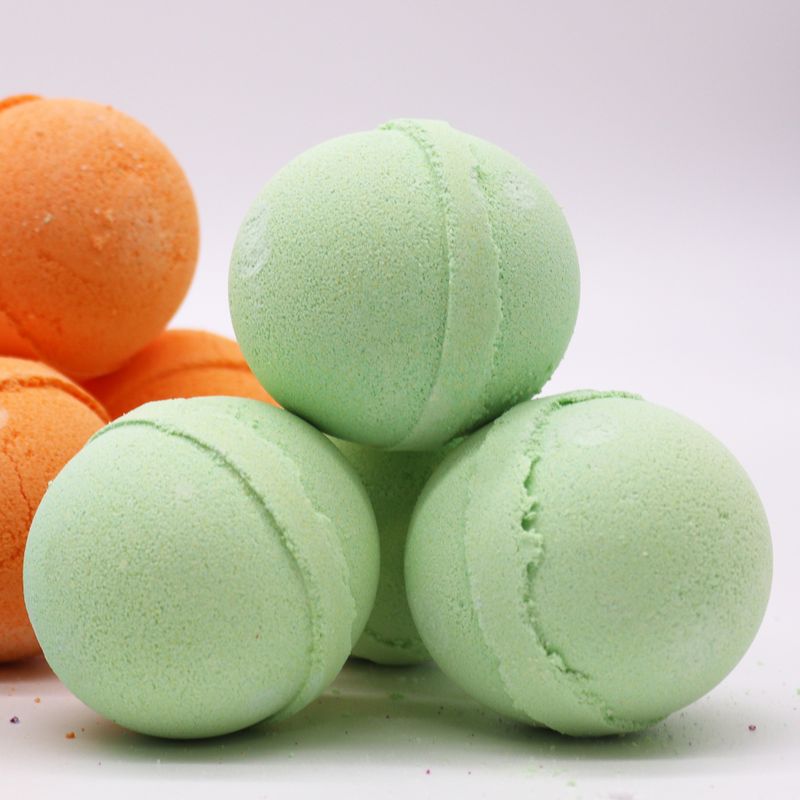 Essential Oil Bath Bomb - Rosemary & Thyme - White Label