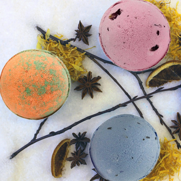 AW Aromatics - manufacturer of bath bombs 